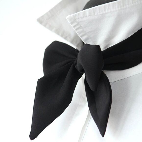 Black Solid Silk Skinny Scarf‎ - Picture 3 of 7